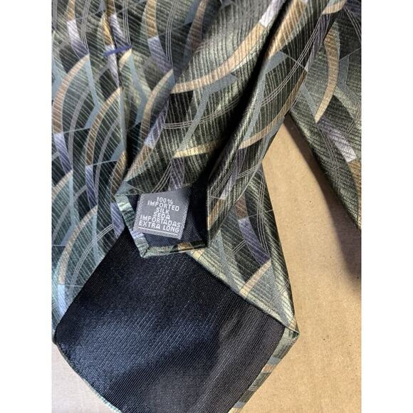 Stafford Executive Neck Tie 100% Imported Silk - Picture 4 of 4